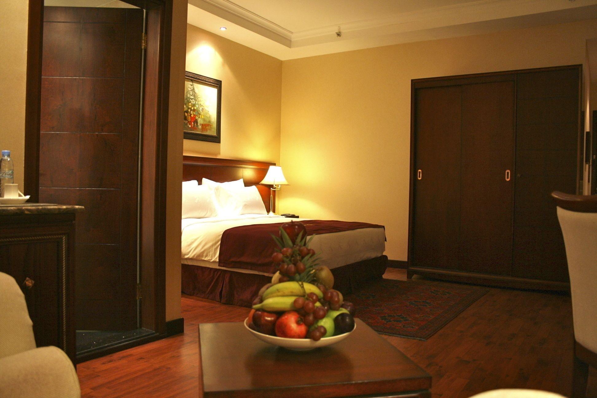 אבו דאבי Trianon Royal Hotel מראה חיצוני תמונה