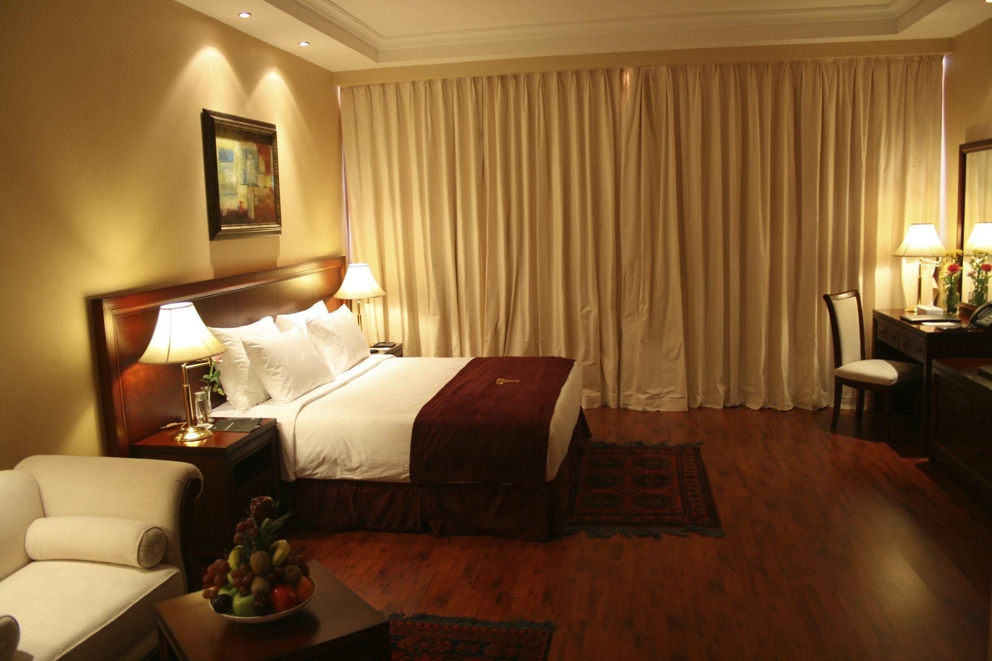 אבו דאבי Trianon Royal Hotel מראה חיצוני תמונה