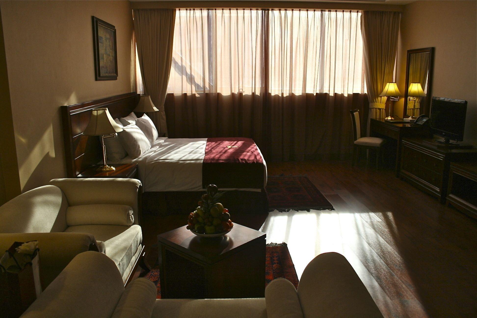 אבו דאבי Trianon Royal Hotel מראה חיצוני תמונה