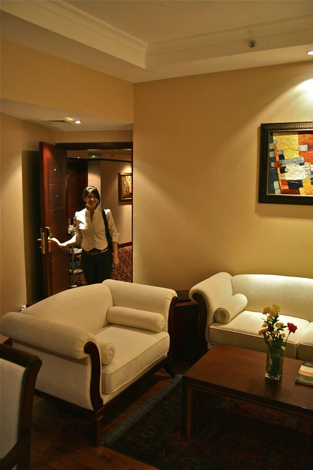 אבו דאבי Trianon Royal Hotel מראה חיצוני תמונה