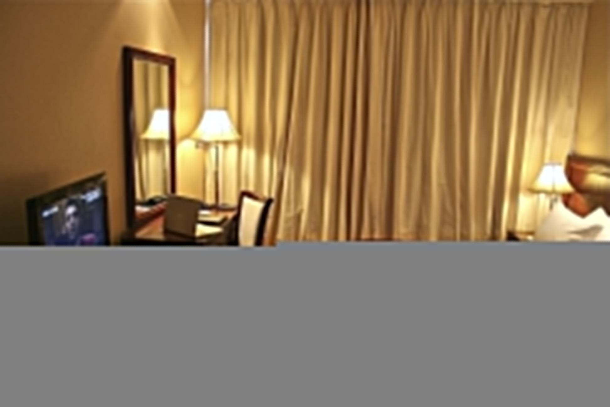 אבו דאבי Trianon Royal Hotel מראה חיצוני תמונה