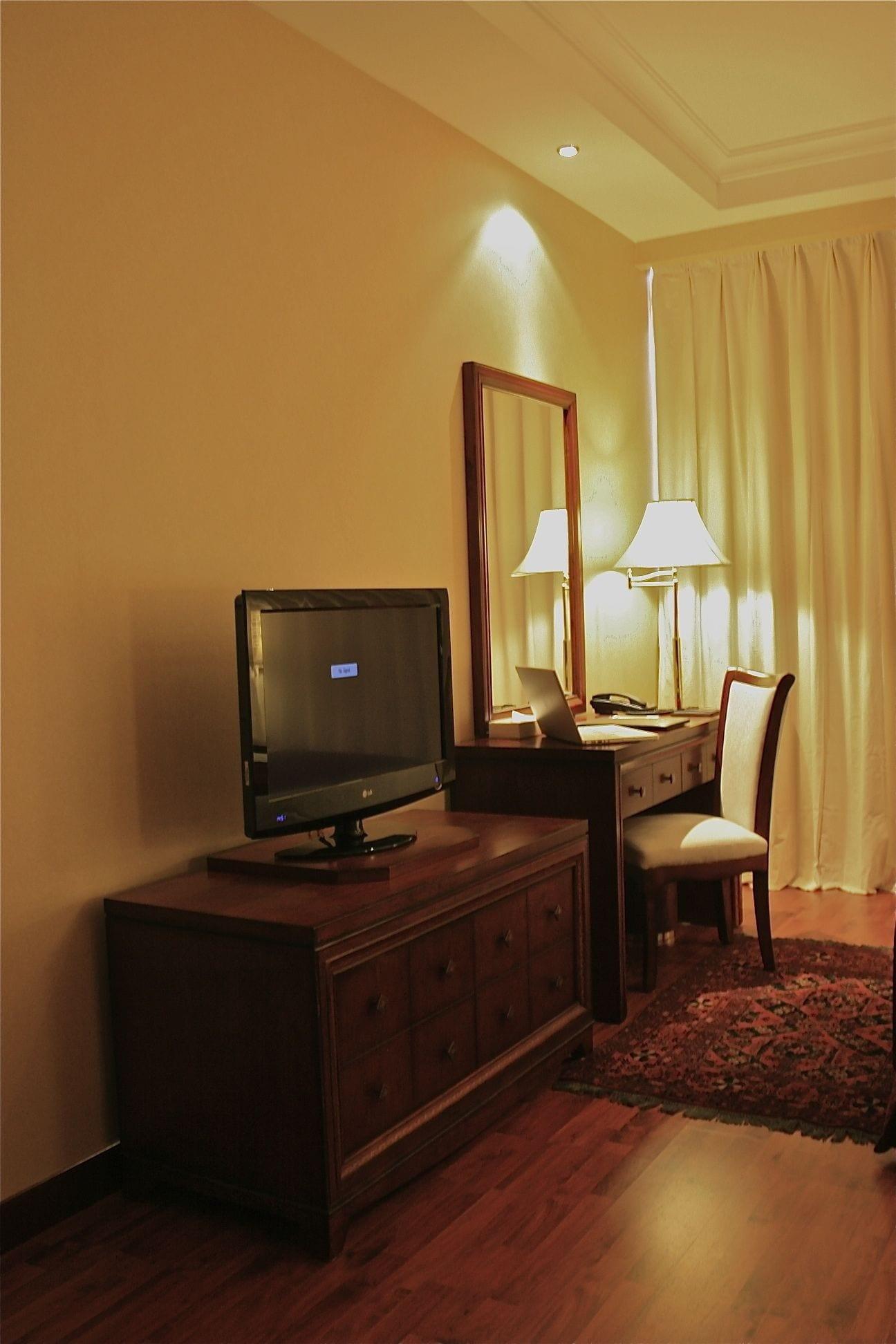 אבו דאבי Trianon Royal Hotel מראה חיצוני תמונה