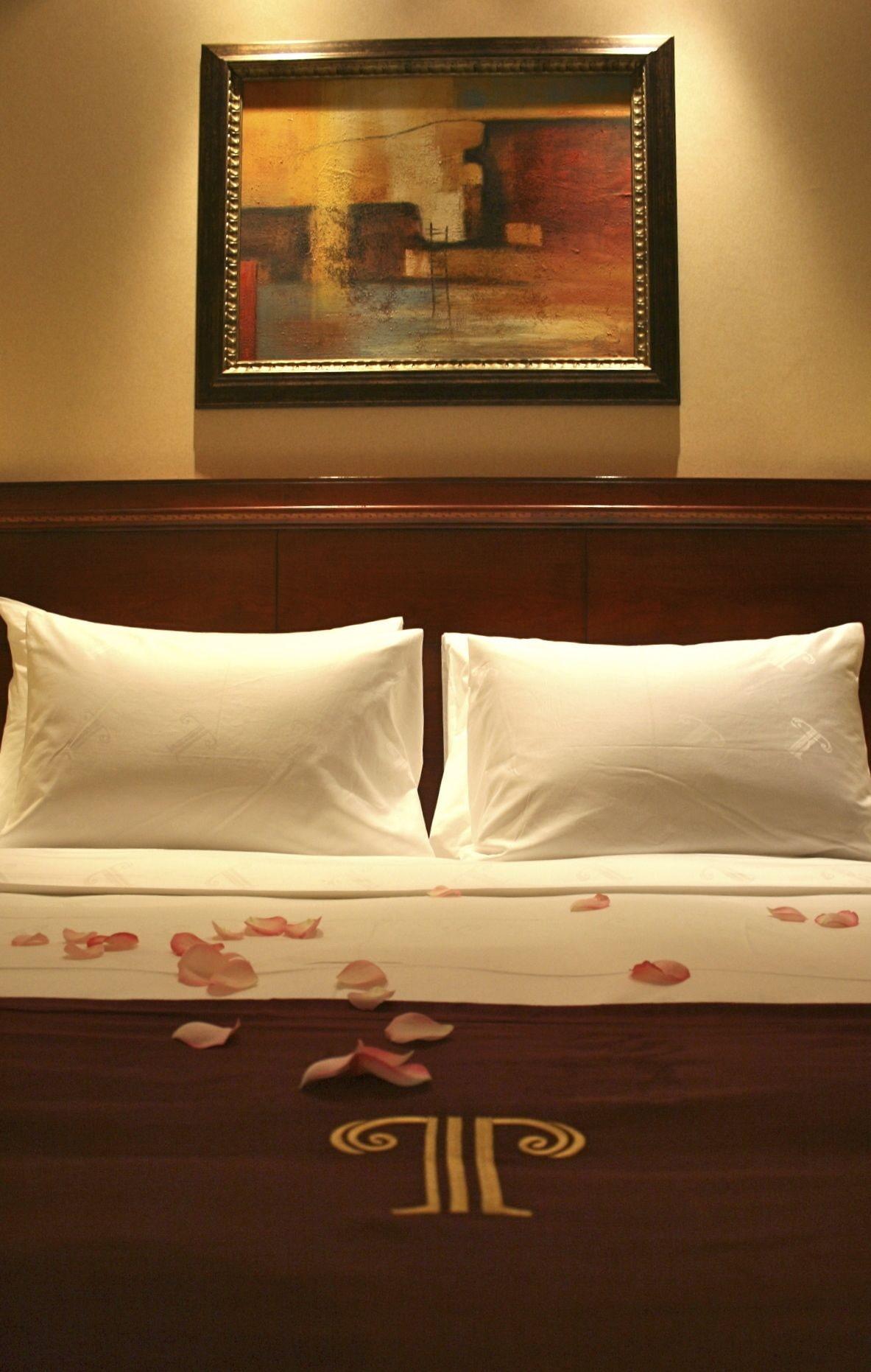 אבו דאבי Trianon Royal Hotel מראה חיצוני תמונה